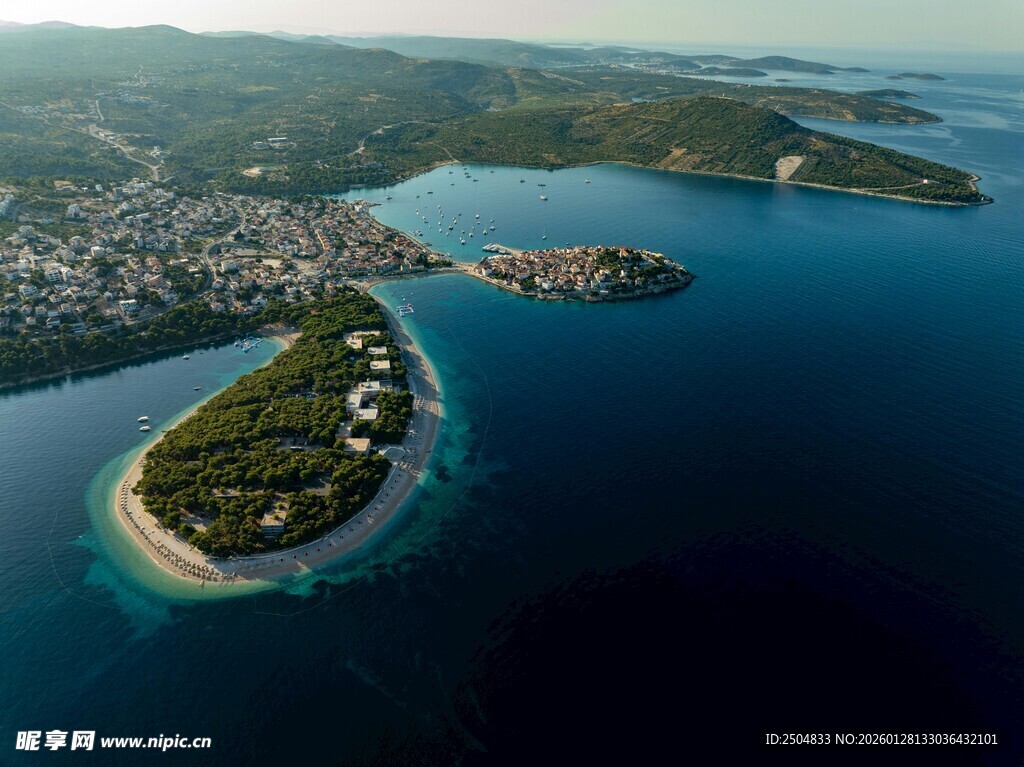 美丽海岛俯瞰风景
