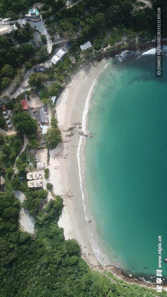 俯瞰美丽海滨沙滩风光