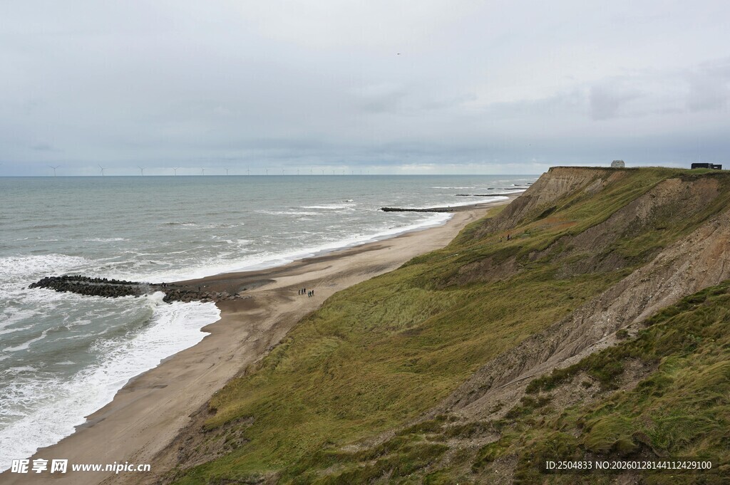 海岸风光 海浪拍击悬崖