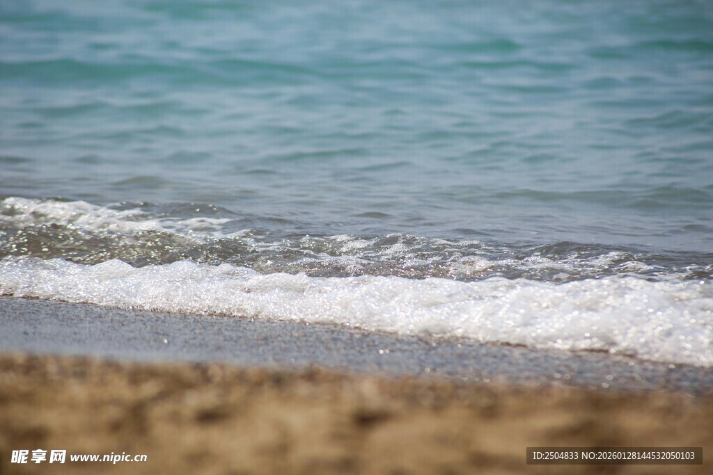 海边沙滩海浪美景