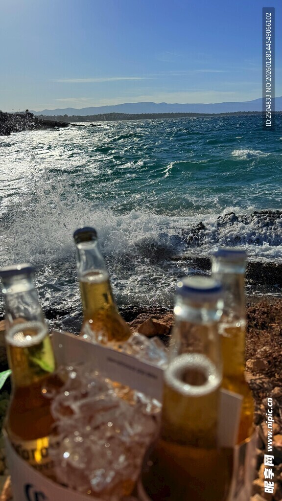 海边冰饮 畅享惬意时光