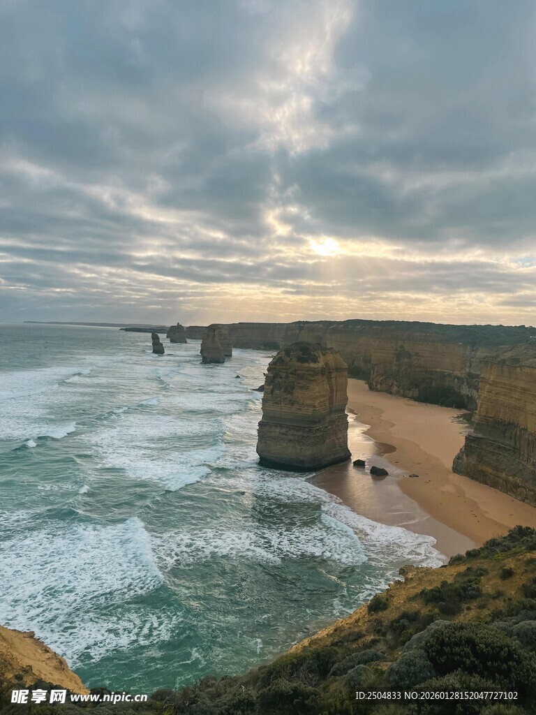 大洋路十二使徒岩海景