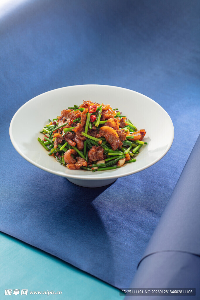 韭黄小炒猪脚皮