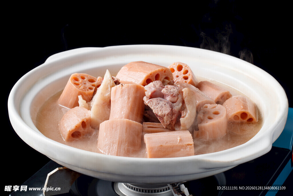 香浓筒子骨炖湖藕