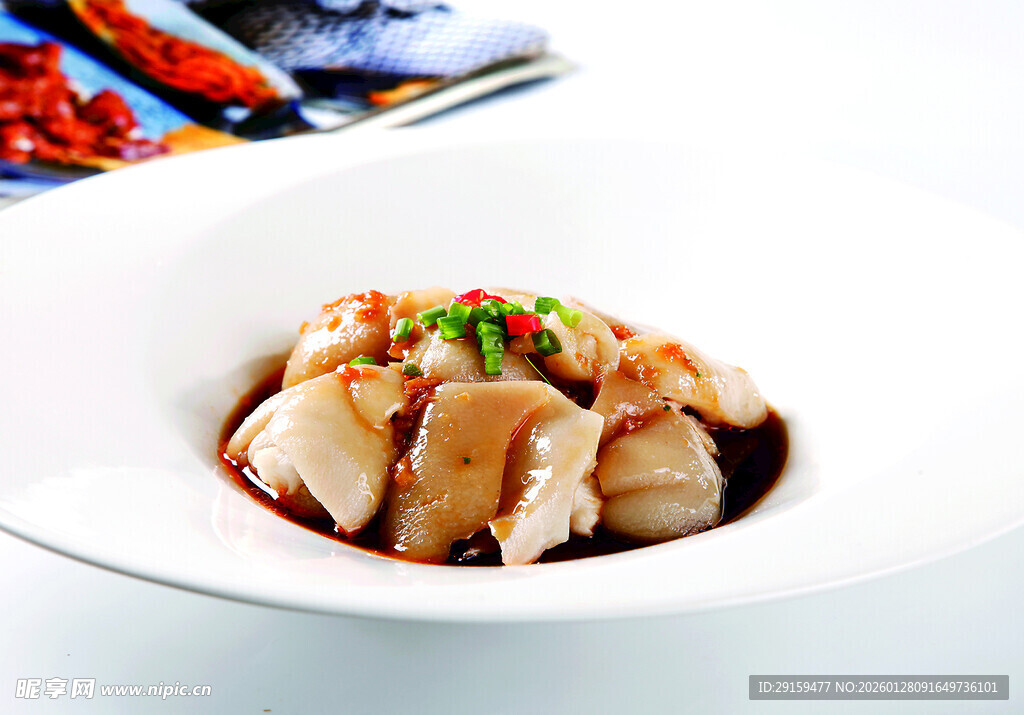 美味酱汁鸡肉卷