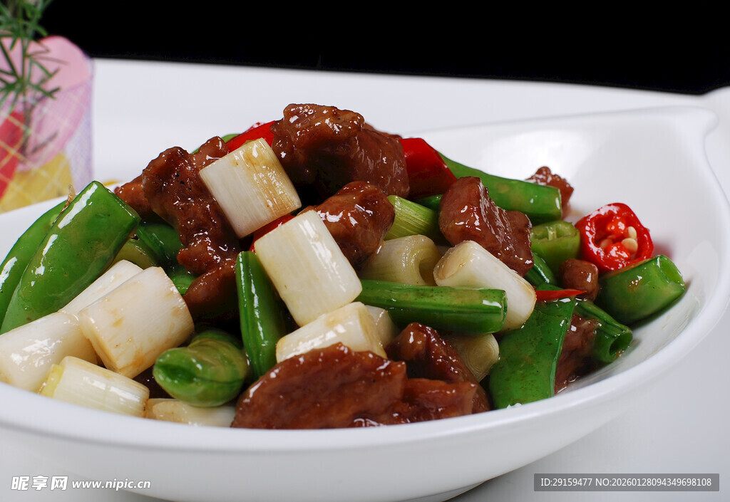 青椒炒牛肉配山药