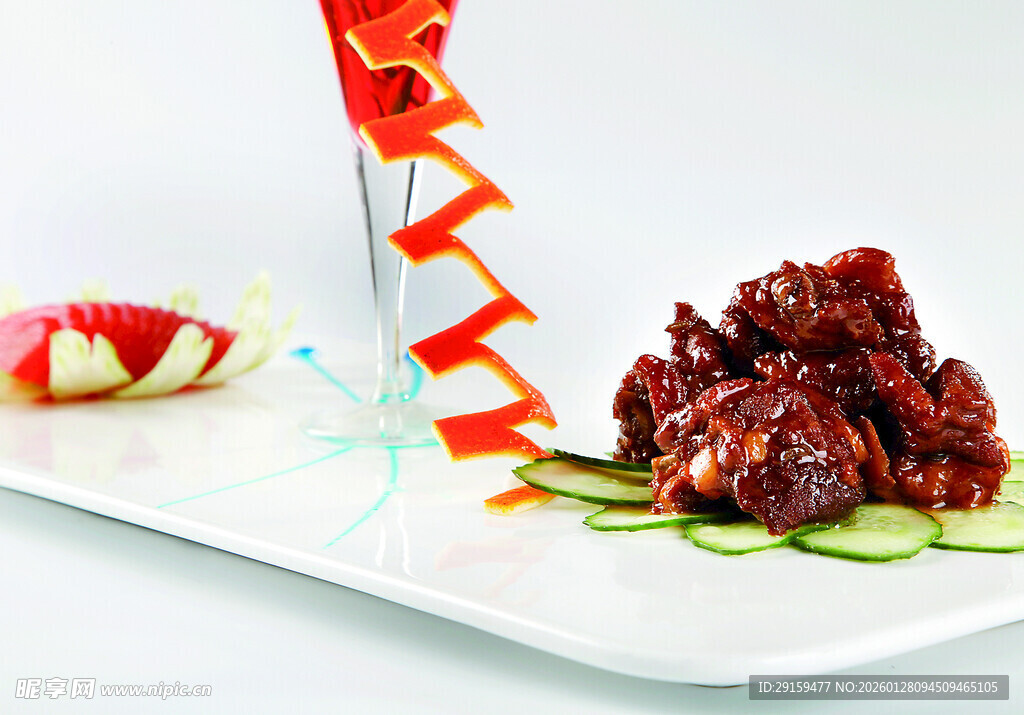 美味酱牛肉摆盘精致