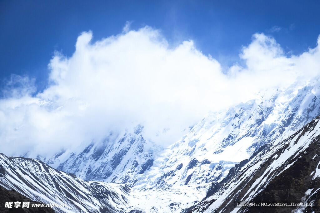 壮丽雪山美景