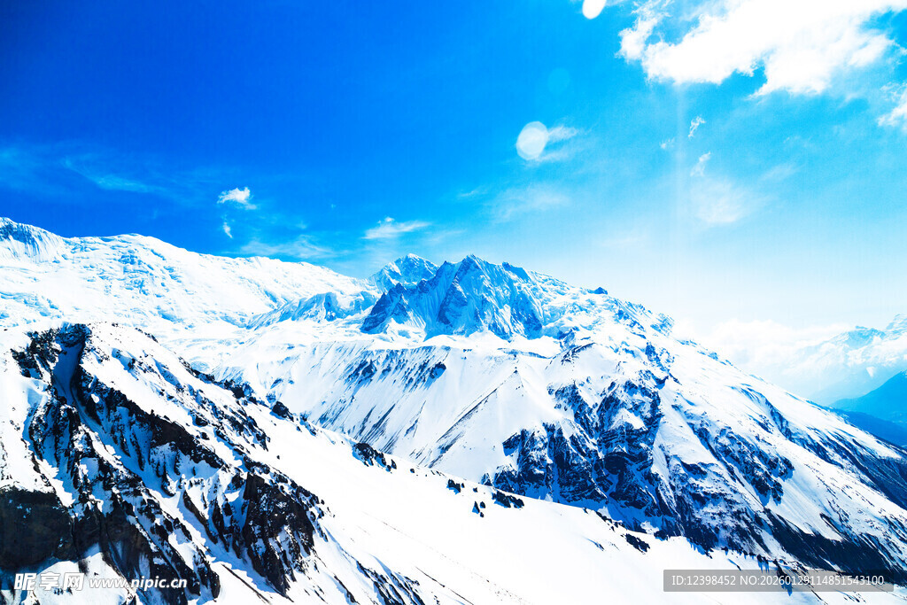 壮丽雪山美景