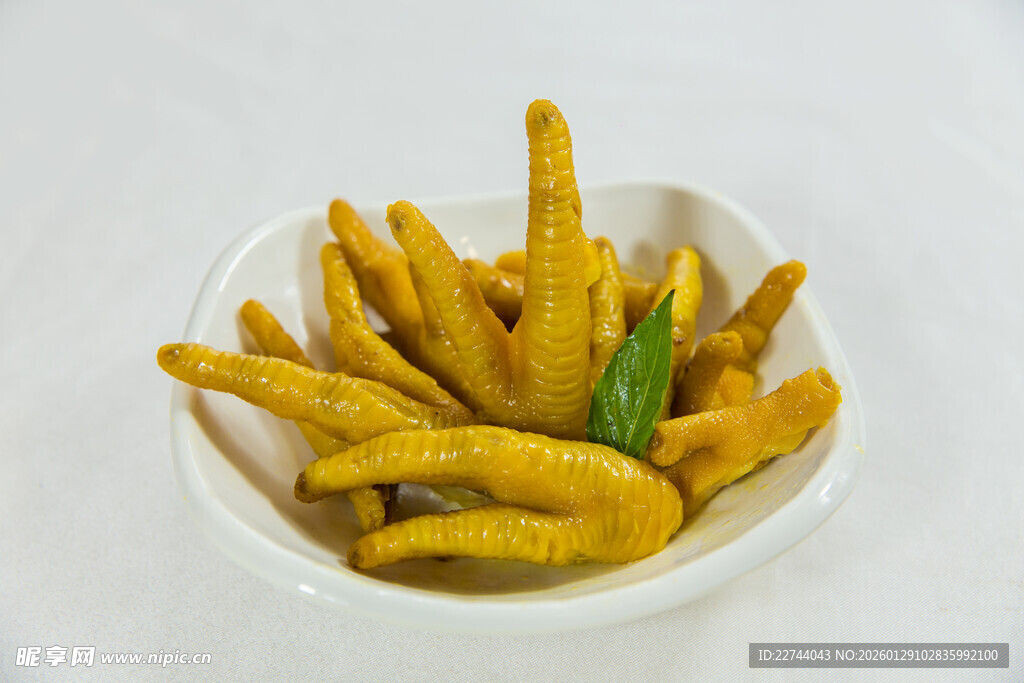 五香凤爪 盐焗鸡脚 