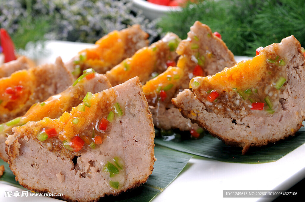 糯米蛋黄狮子头