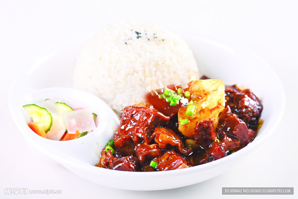 红烧鸡肉盖饭套餐