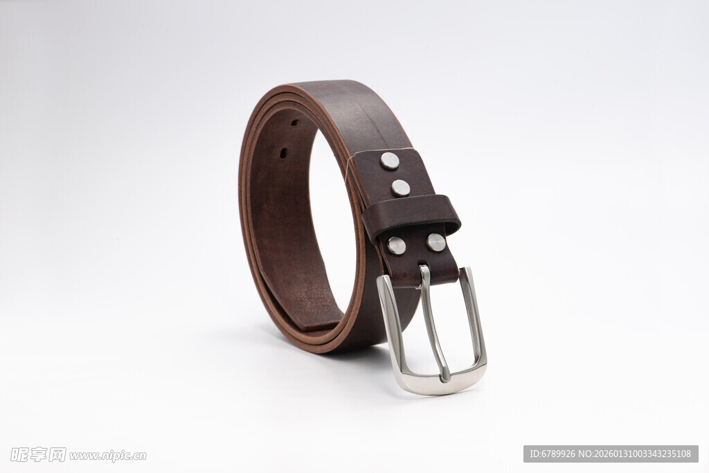棕色男士皮带展示