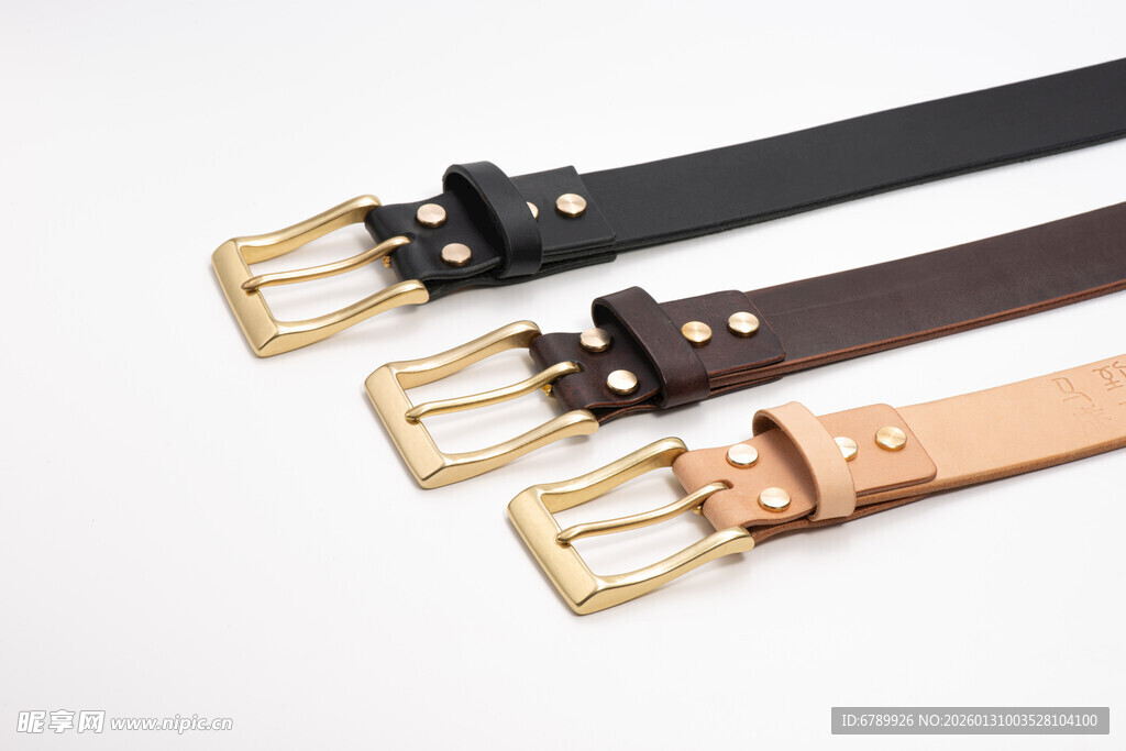 多款时尚皮带展示