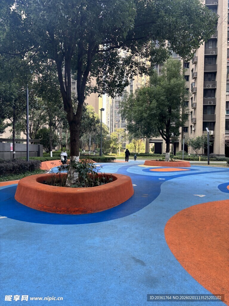 多彩社区休闲小广场