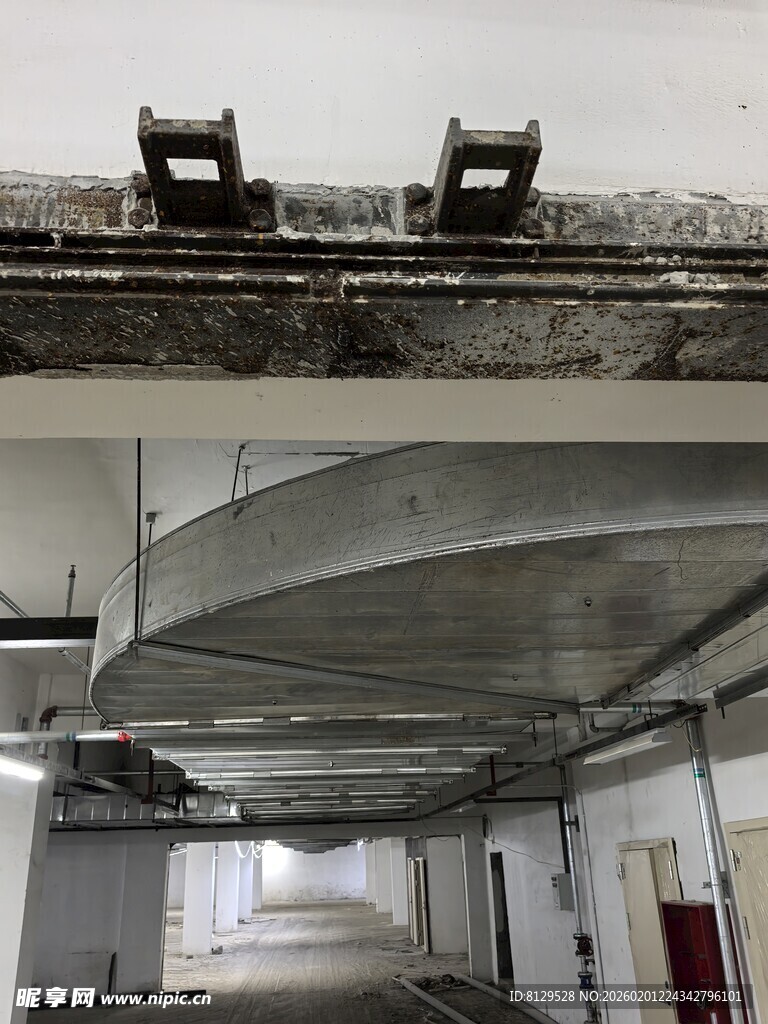 地下车库设施与空间展示