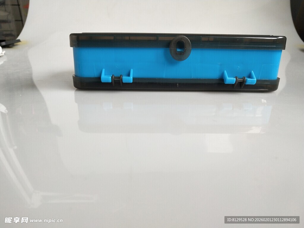 蓝色长条清洁刮水器