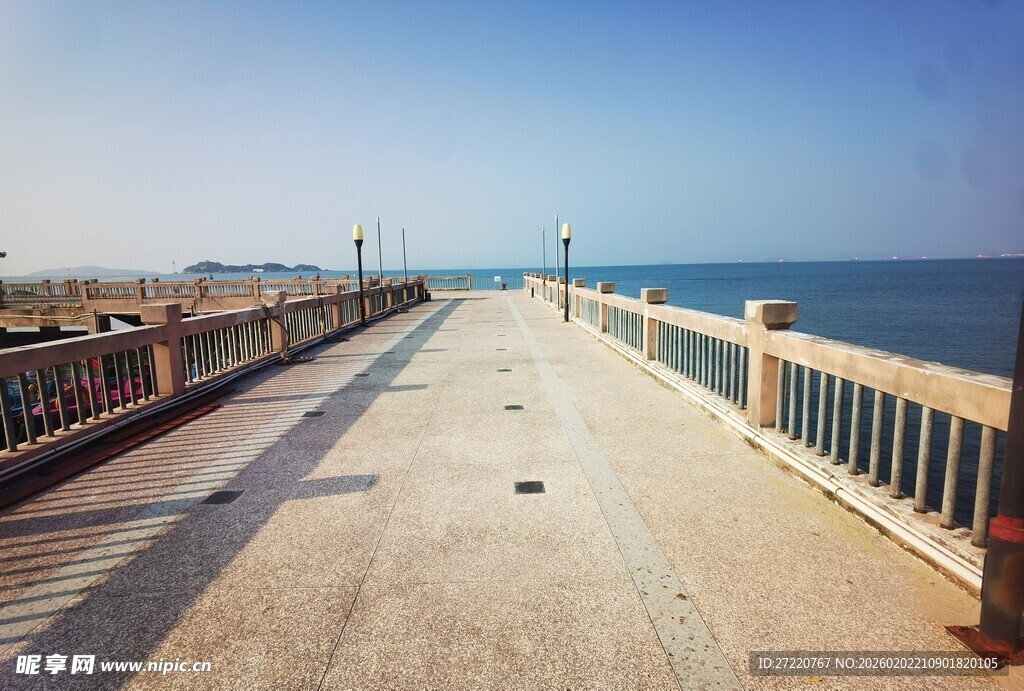 海边长栈道 漫步好风光