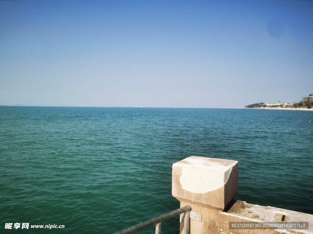 海边景致 石栏望碧海