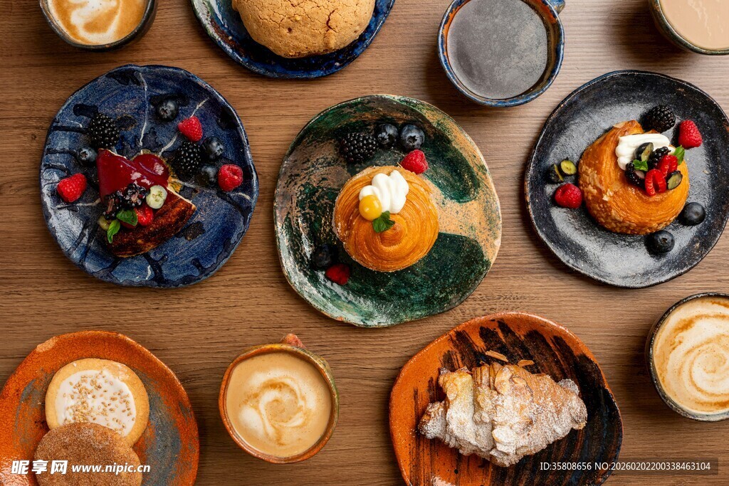 多样美味早餐摆盘