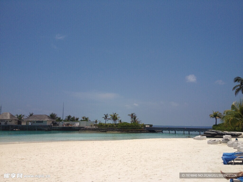 美丽海滨沙滩风光