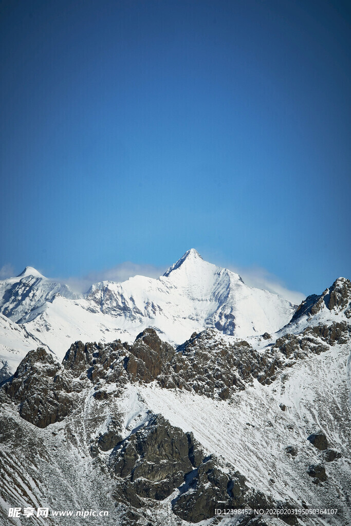 壮丽雪山美景