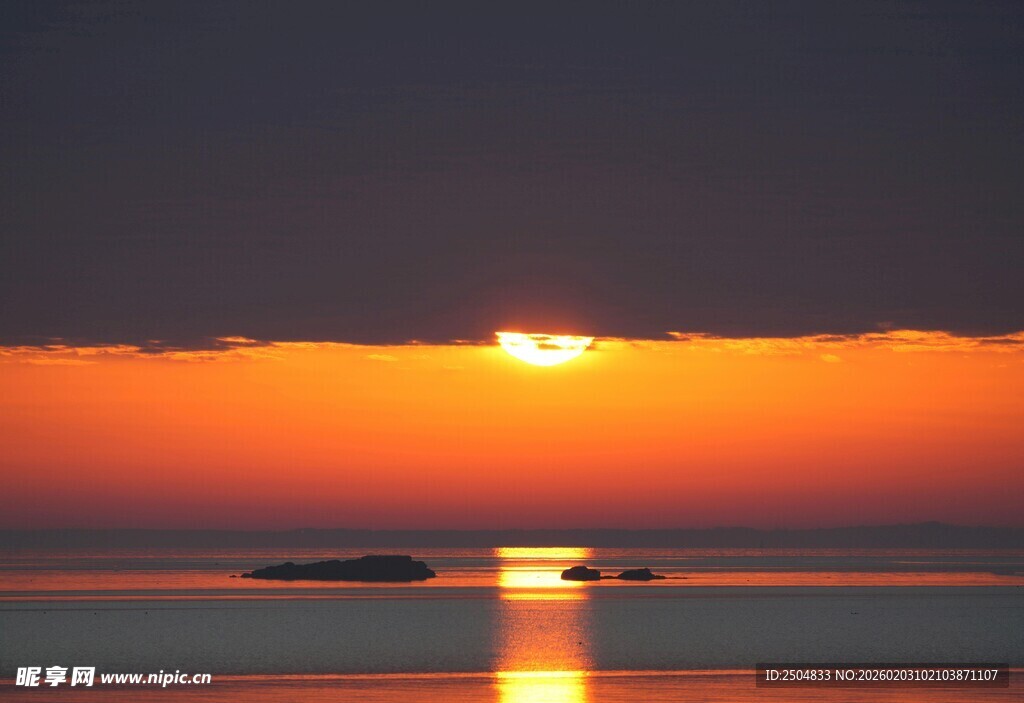 海上日落美景