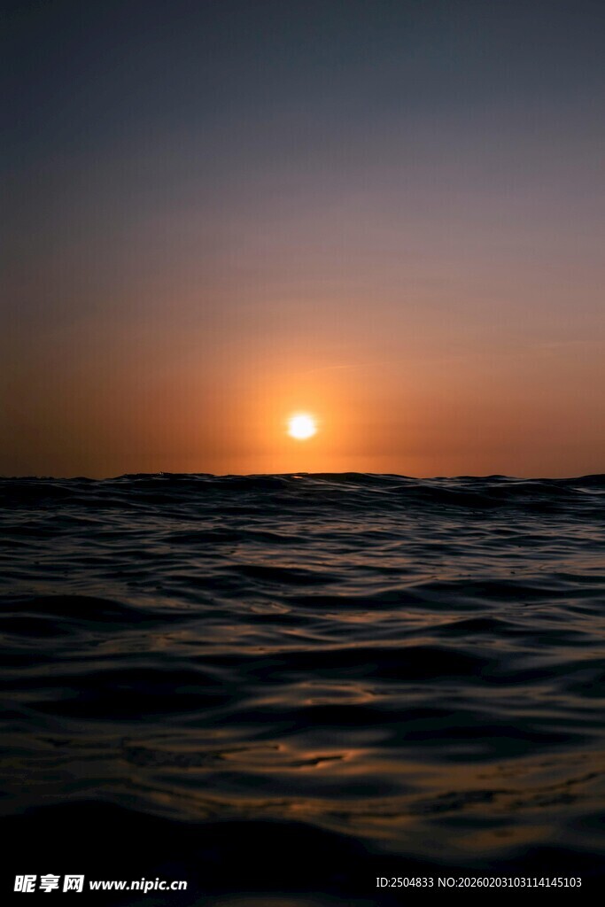 海上日落美景