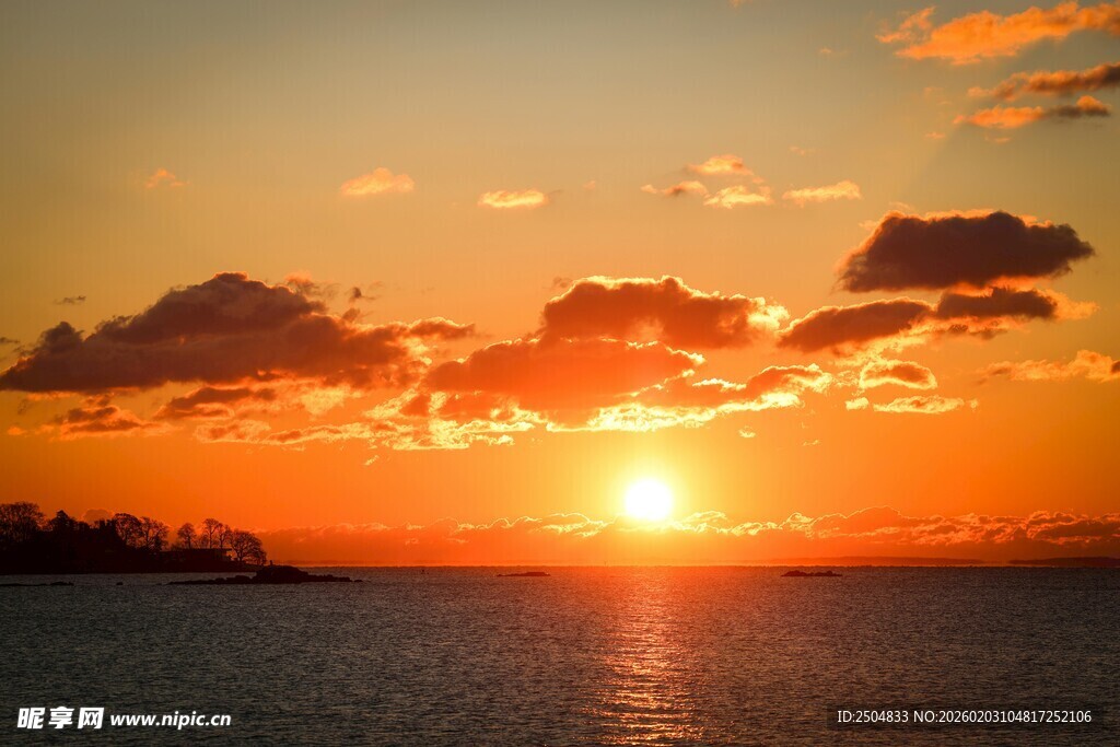 海上壮丽日落美景