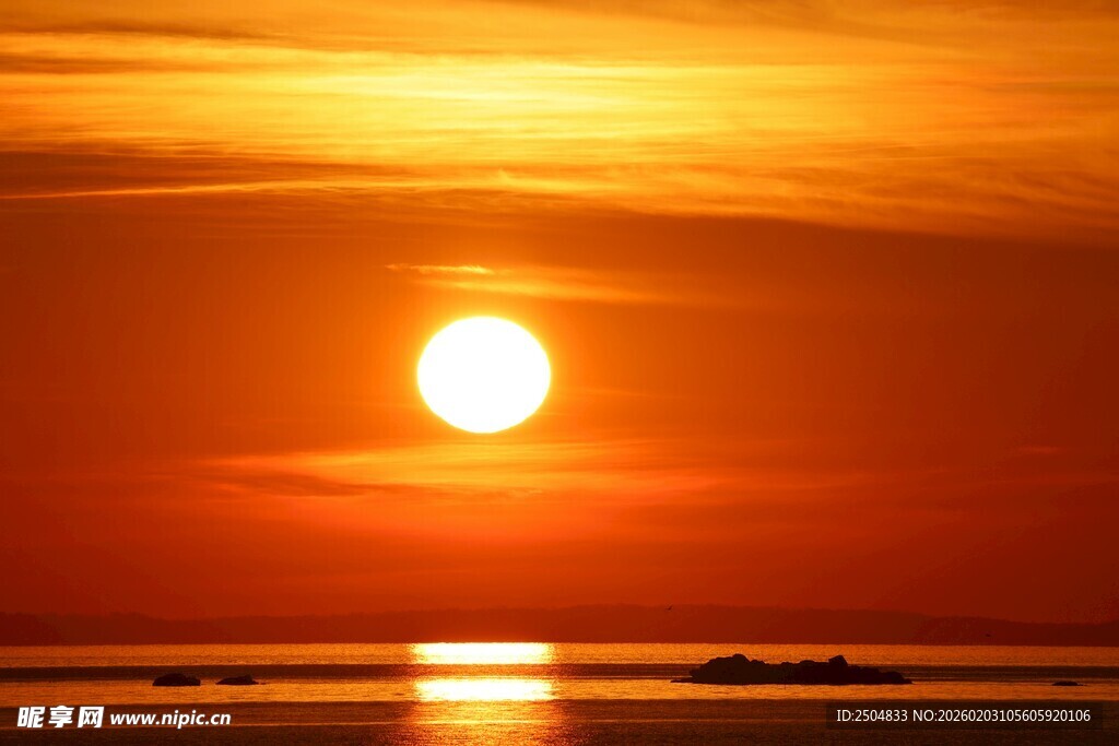 海上日落美景