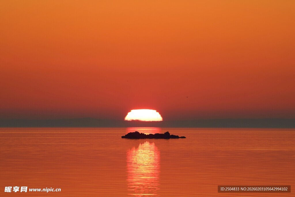 海上落日美景