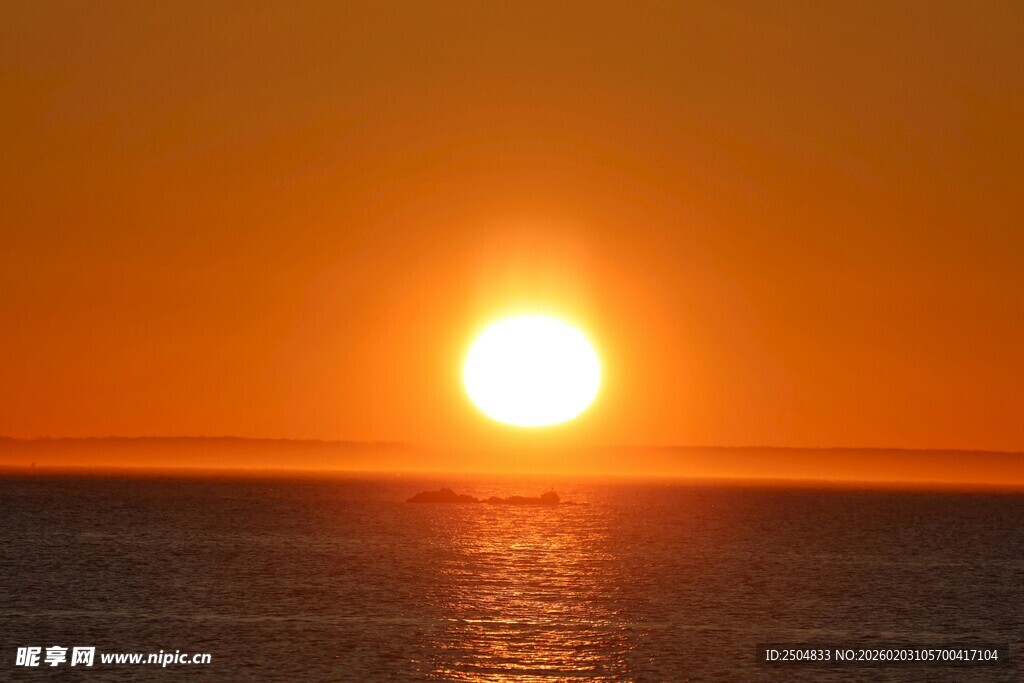 海上落日美景