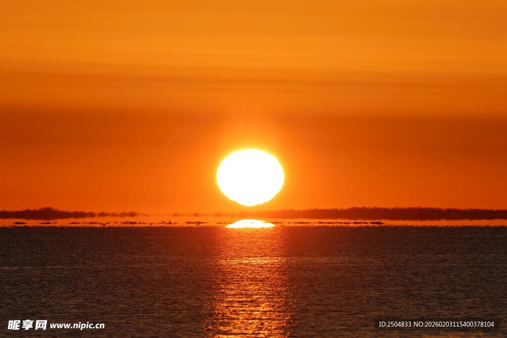 海上落日美景