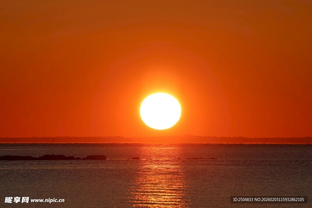 海上落日美景