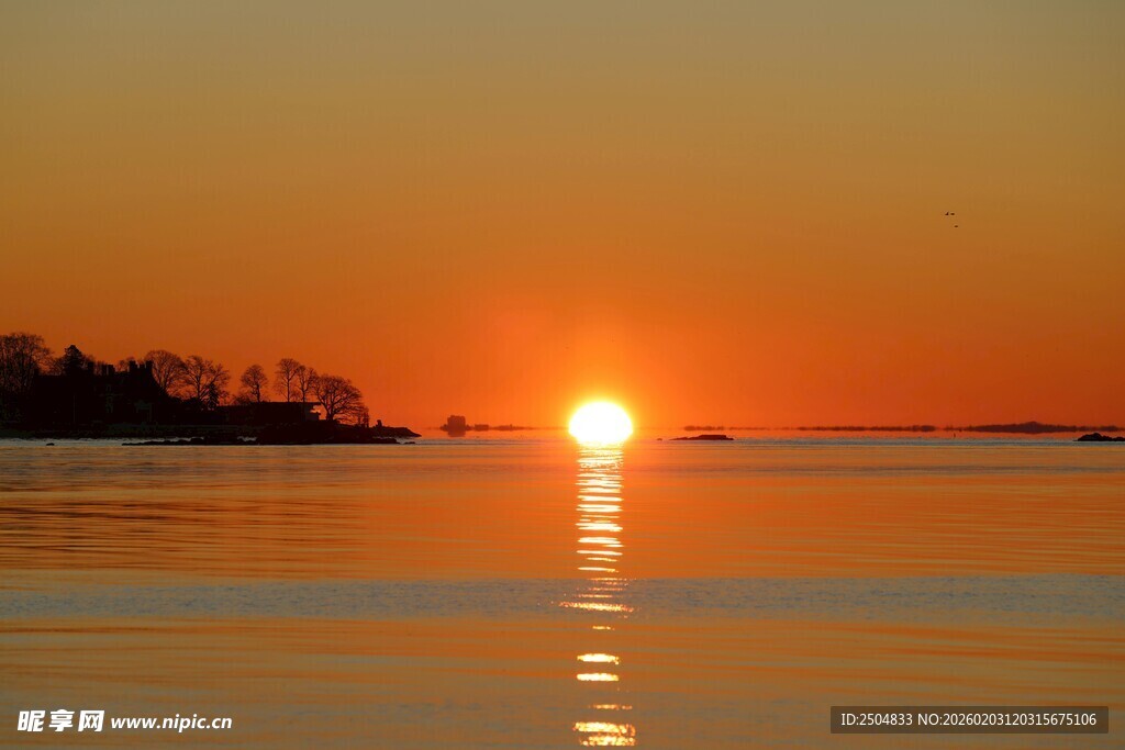 海上日落美景
