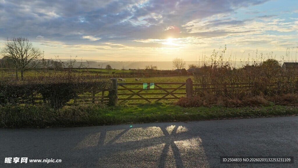 乡村日落美景
