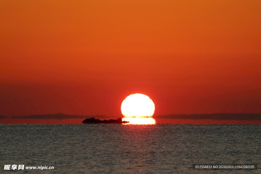 海上落日美景