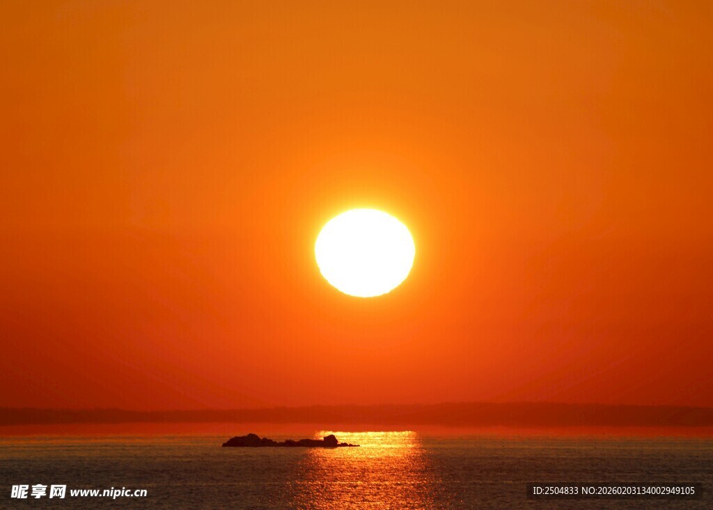 海上落日美景