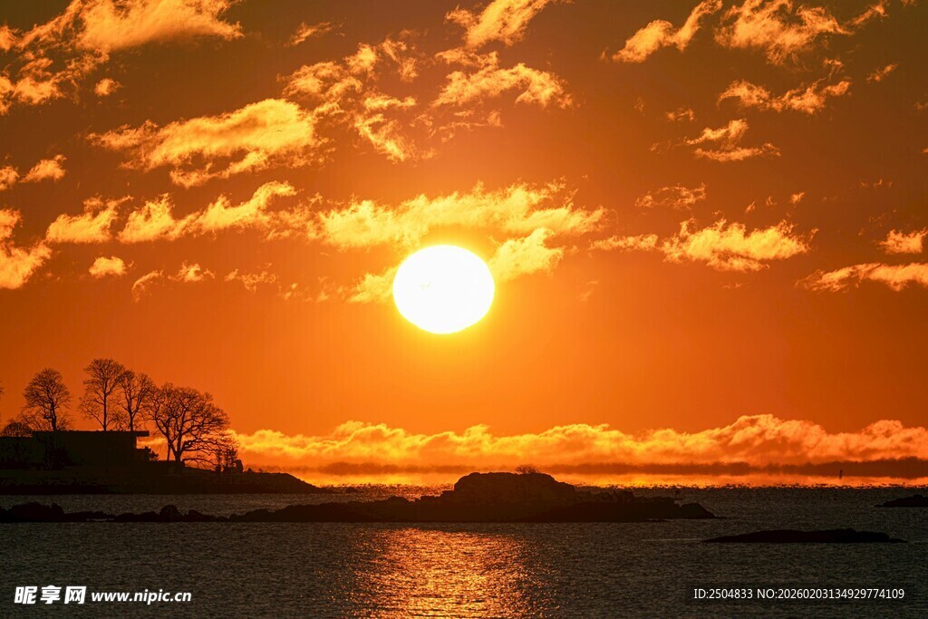 海边壮丽日落美景