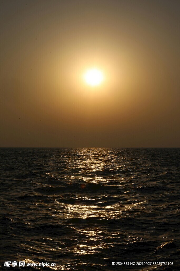 海上落日美景