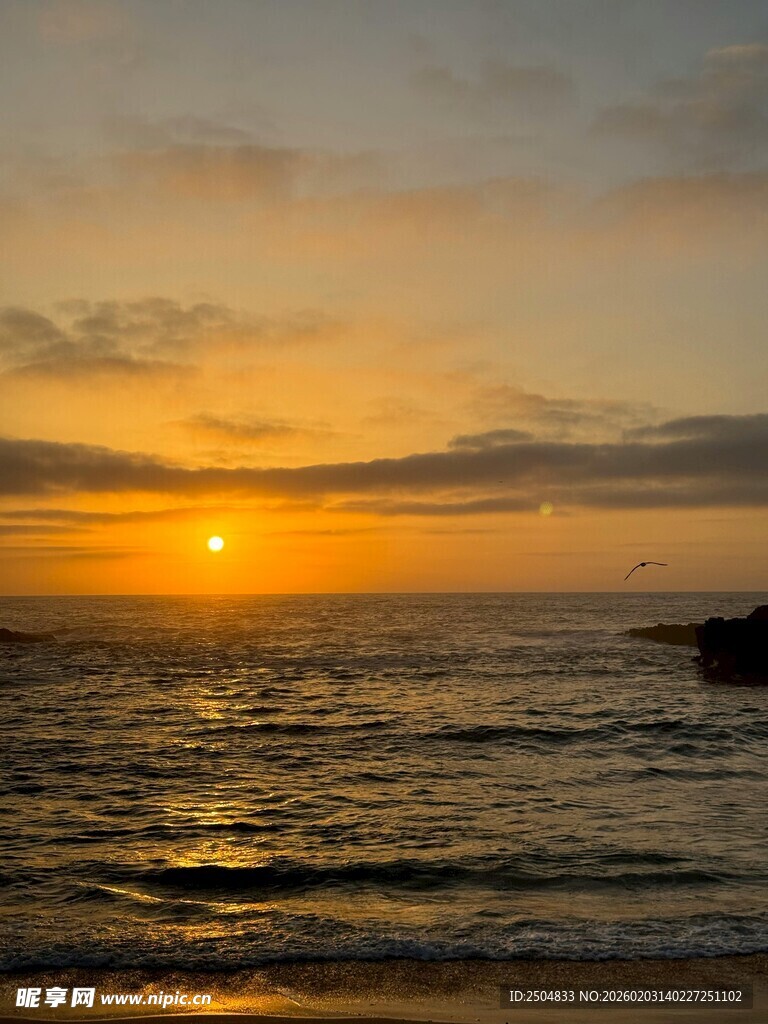 海上日落美景