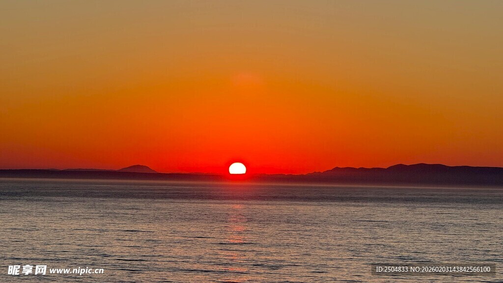 海上日落美景