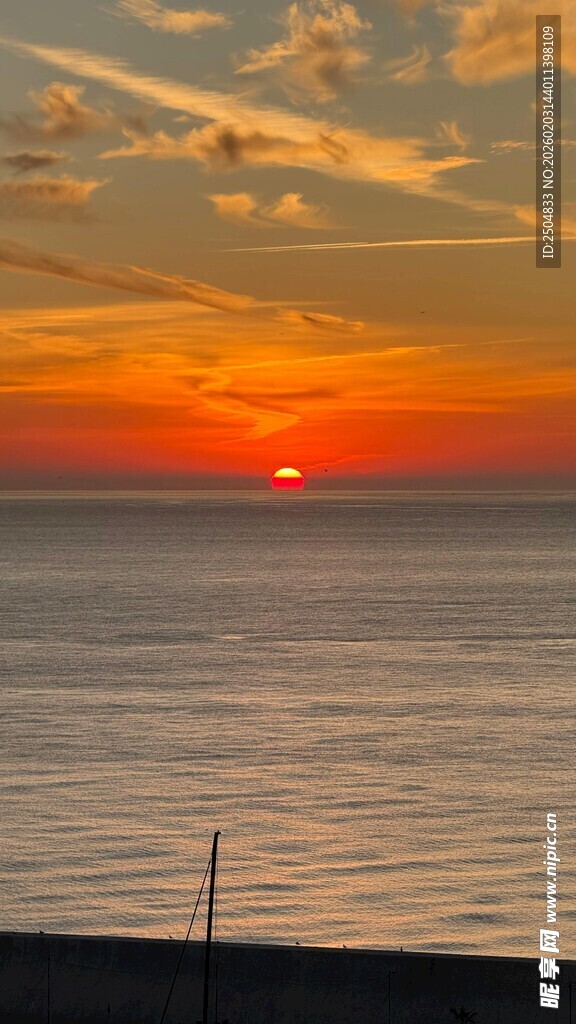 海上日落美景