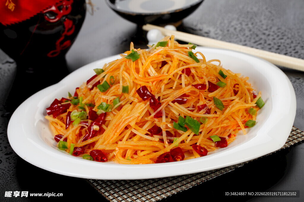 香辣爽口凉拌粉丝