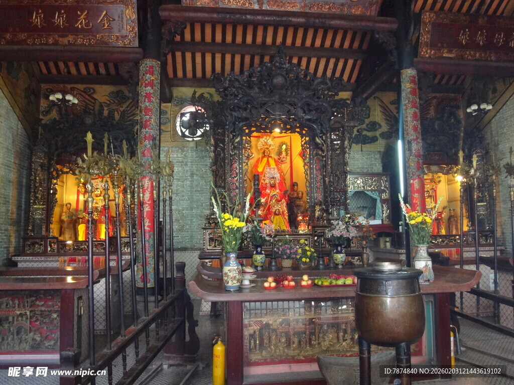 古色古香的中式寺庙内景