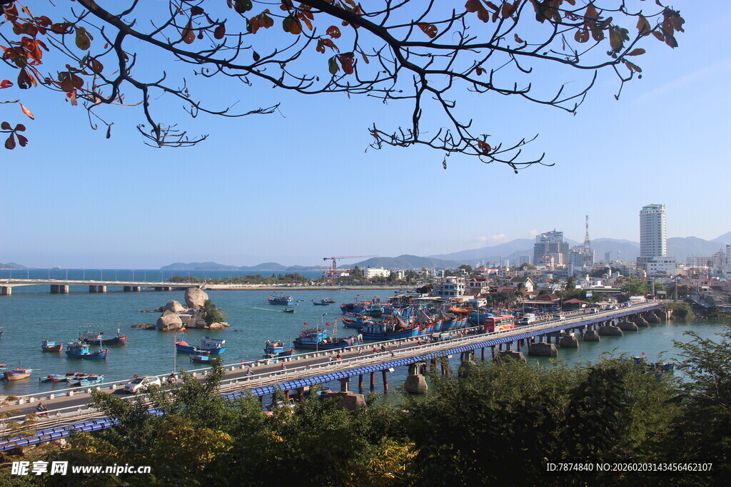 越南海滨城市美丽海港风光