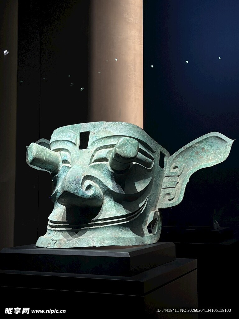 三星堆青铜面具