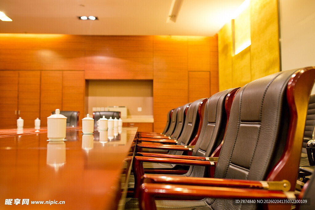 会议室场景 整齐排列座椅