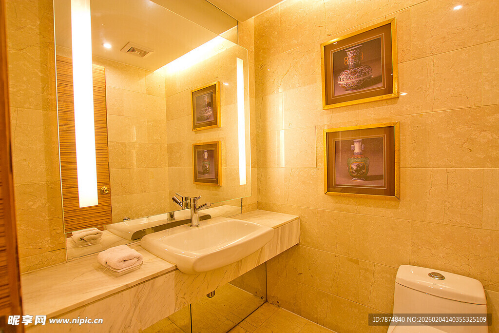 豪华卫生间双台盆设计