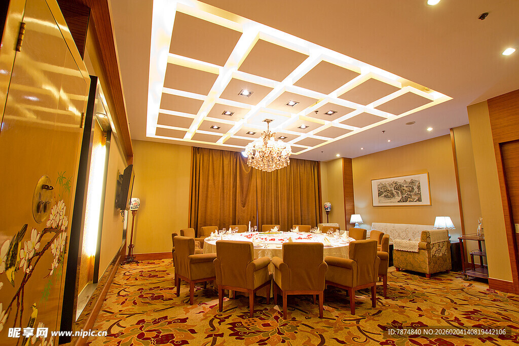 豪华中式风格餐厅包间